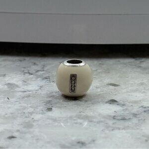 I 🤍 Mickey head Pandora bead